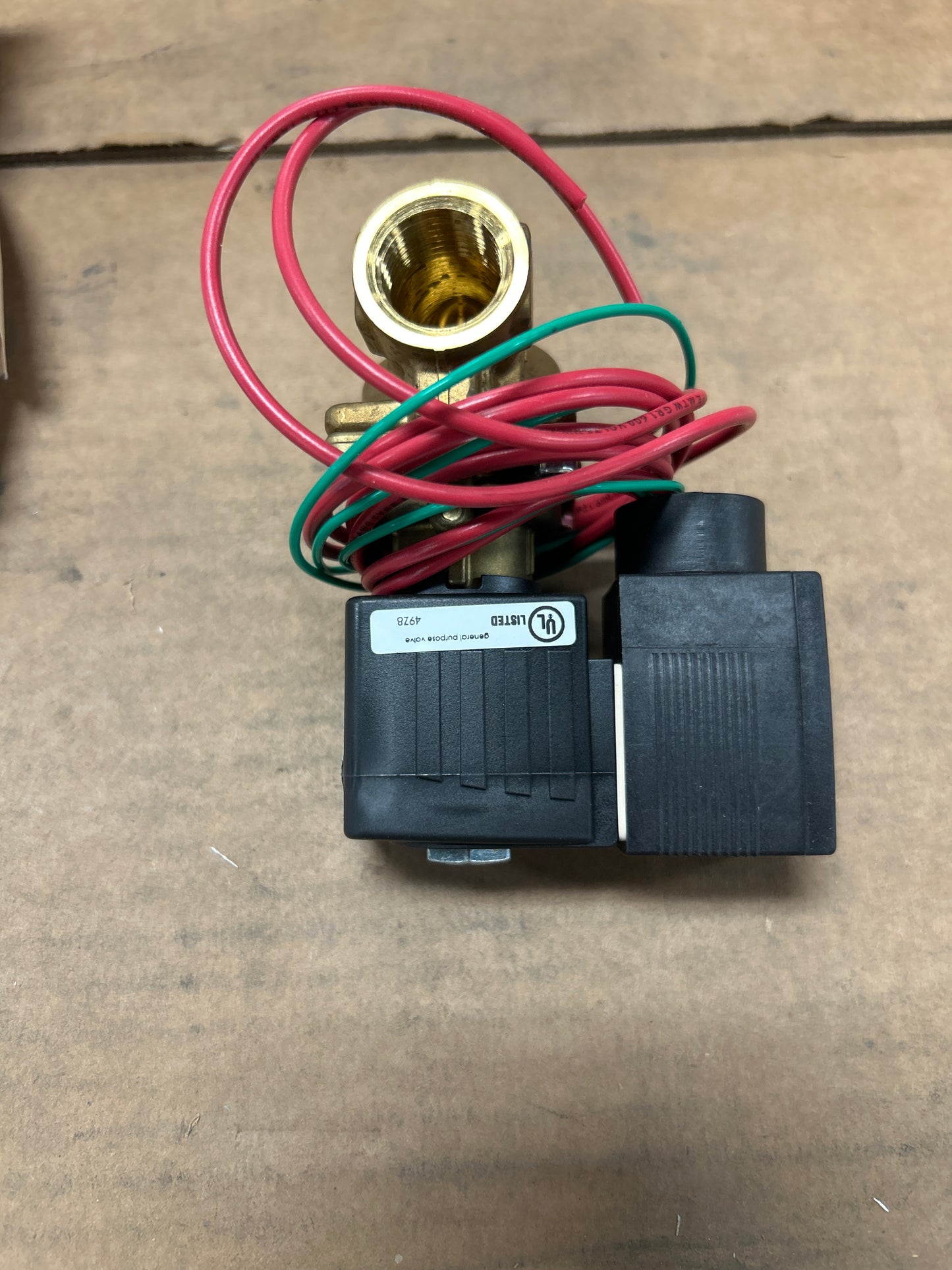 Burkert Solenoid Valve 6281EV A1/2 FKM BR 1/2 In. NPT 232 PSI