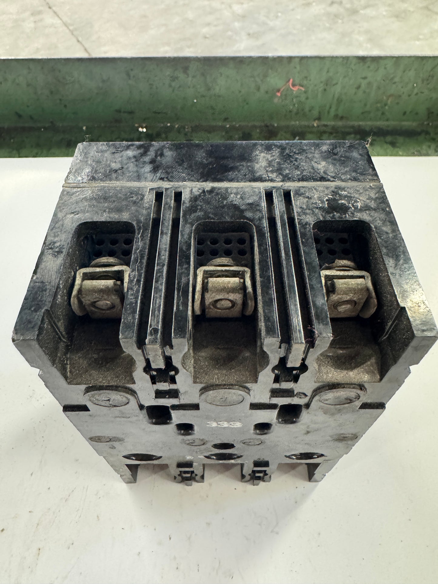 General Electric Circuit Breaker TED136030 600 VAC