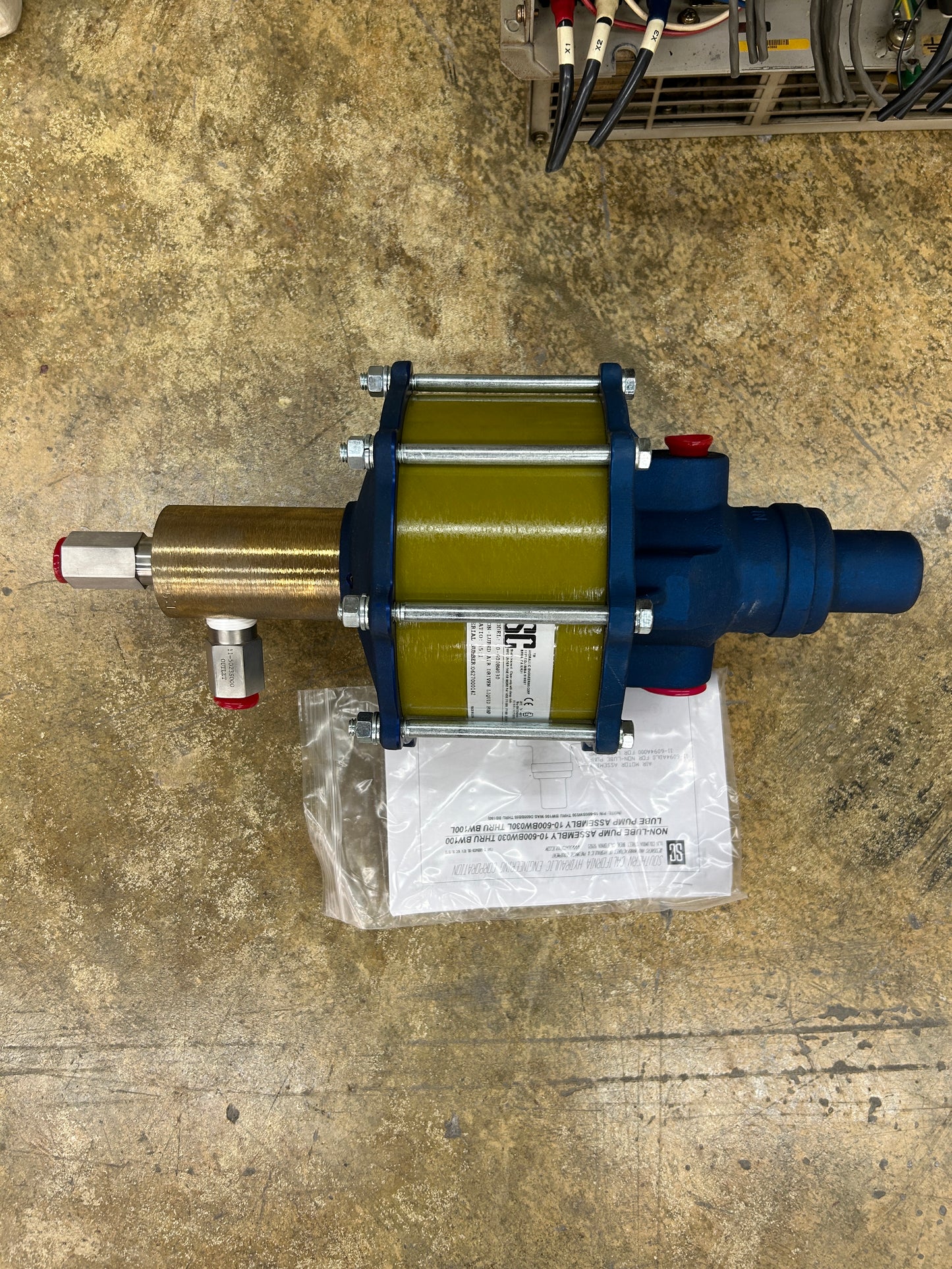 SC Hydraulic Engineering Corp Air Driven Liquid Pump 10-600BW030 55:1 pressure ratio