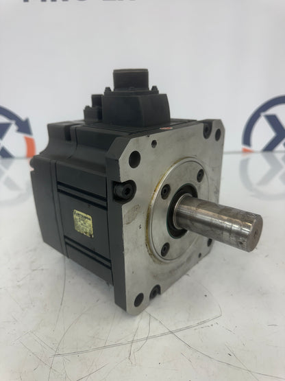 Mitsubishi Electric AC Servo Motor HC202BS - 2 kW / 2000 RPM