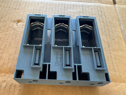 Siemens 3RT1966-4G Box Terminal Block Untested Surplus