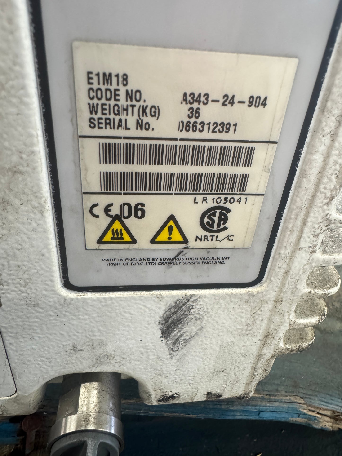 Edwards Rotary Vane Vacuum Pump E1M18 01614