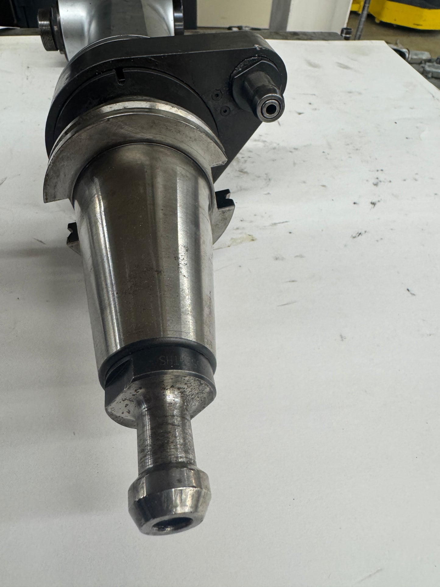 Alberti Right Angle Head T90-3.5,R=242 / Serial 17360011 | CAT40 | ER32 Collet Output, 4000 RPM Max, 1:1 Ratio | Orientation: Radial