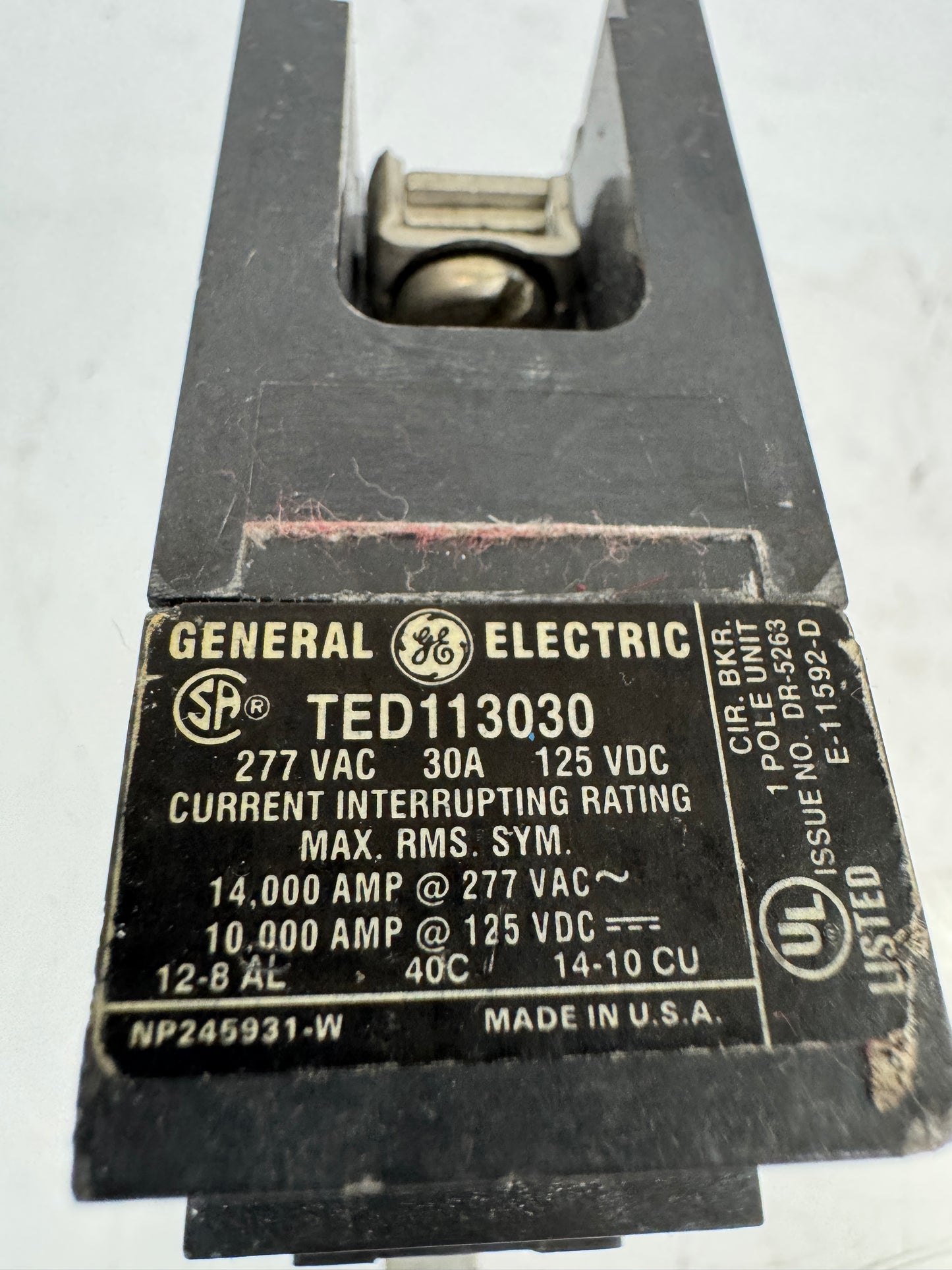 GE General Electric TED113030 30A 1-Pole Circuit Breaker, 277VAC / 125VDC, 14kAIC @ 277V
