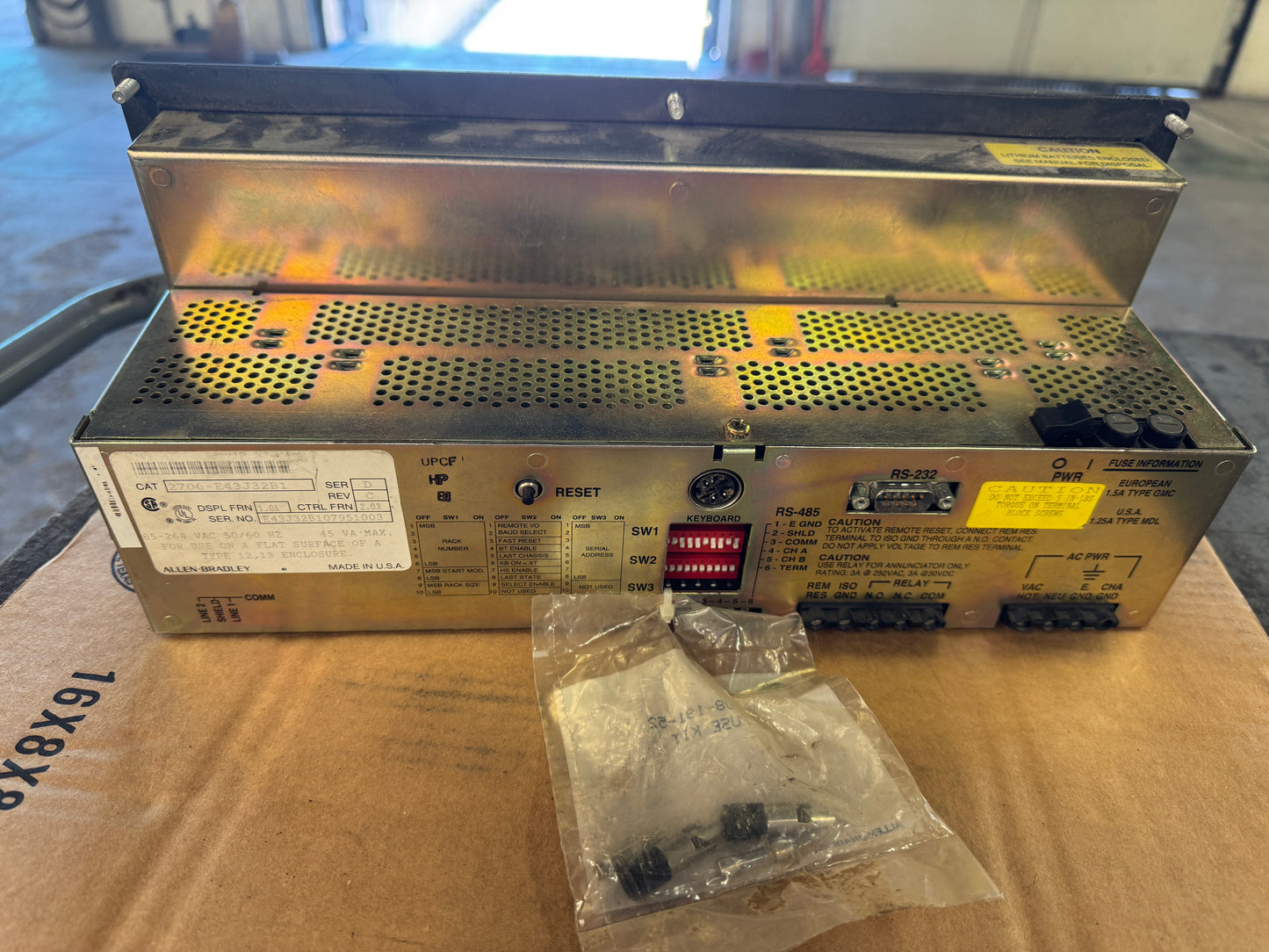 Allen-Bradley 2706-E43J32B1 Dataliner Message Display 85-264V AC 01621