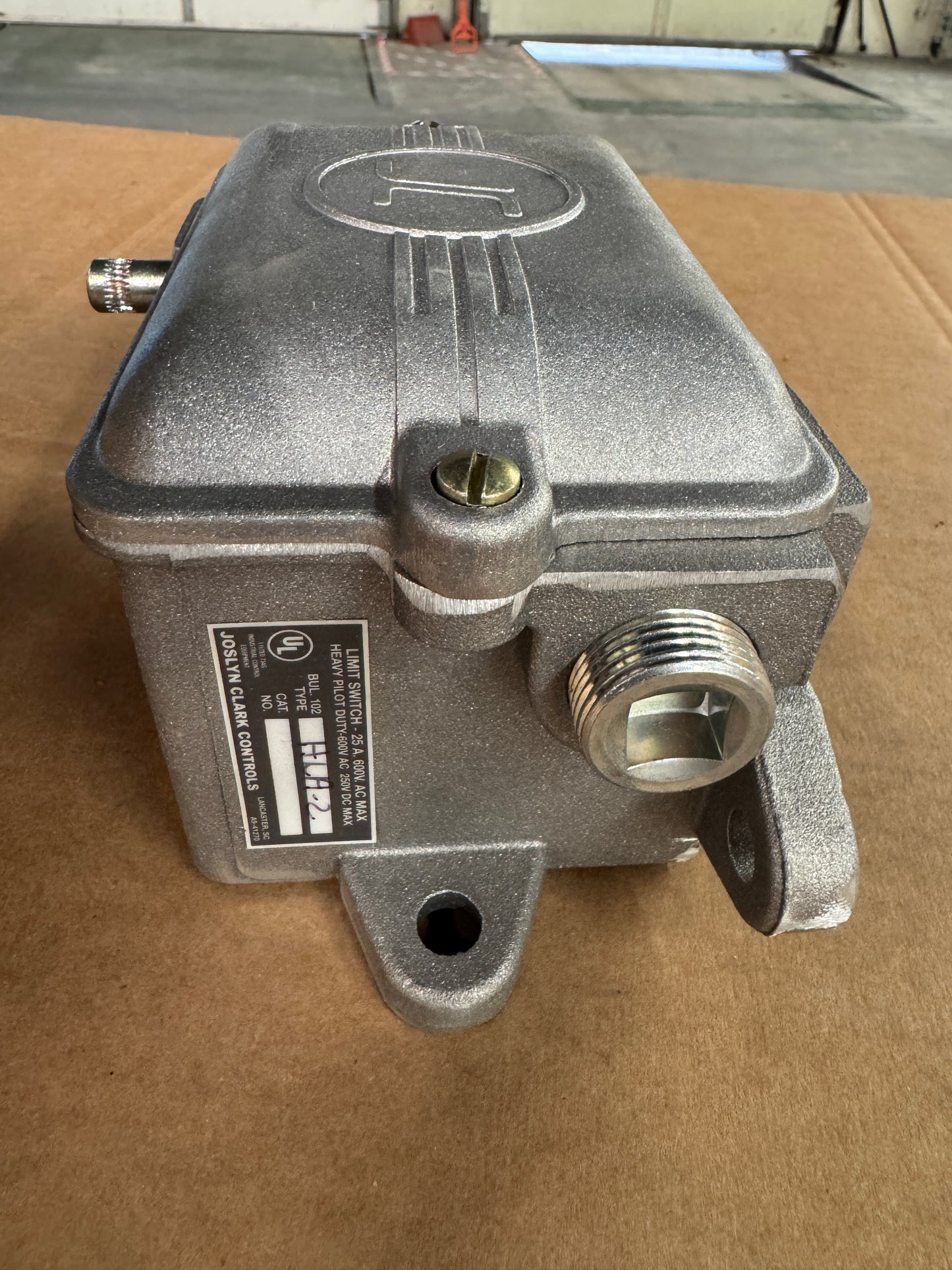 Joslyn Clark Limit Switch HLA-2 / A102-41251A-1 600V AC / 250V DC
