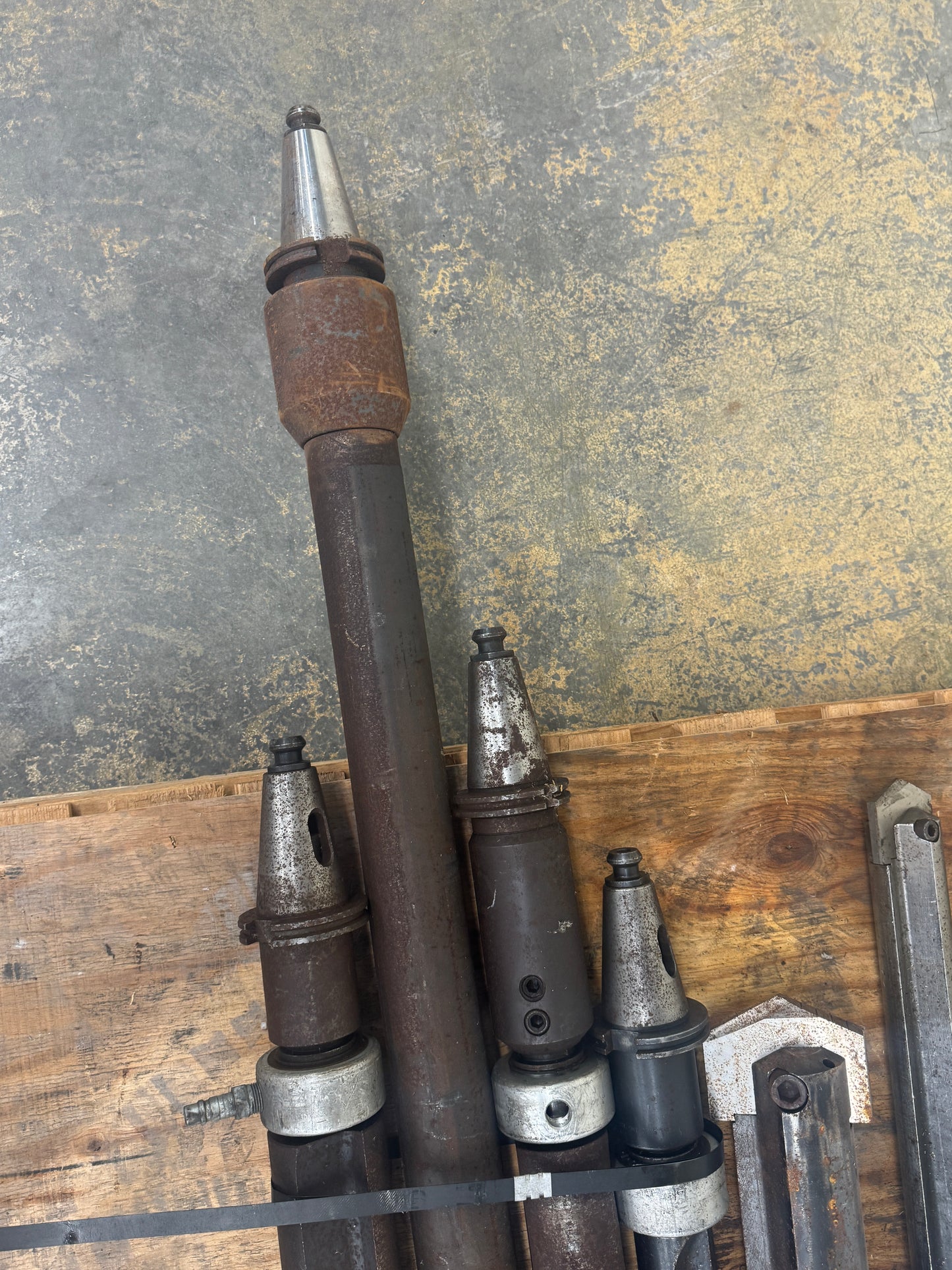 Mixed Lot of CAT 50 Taper Boring Bars and Shank Extensions