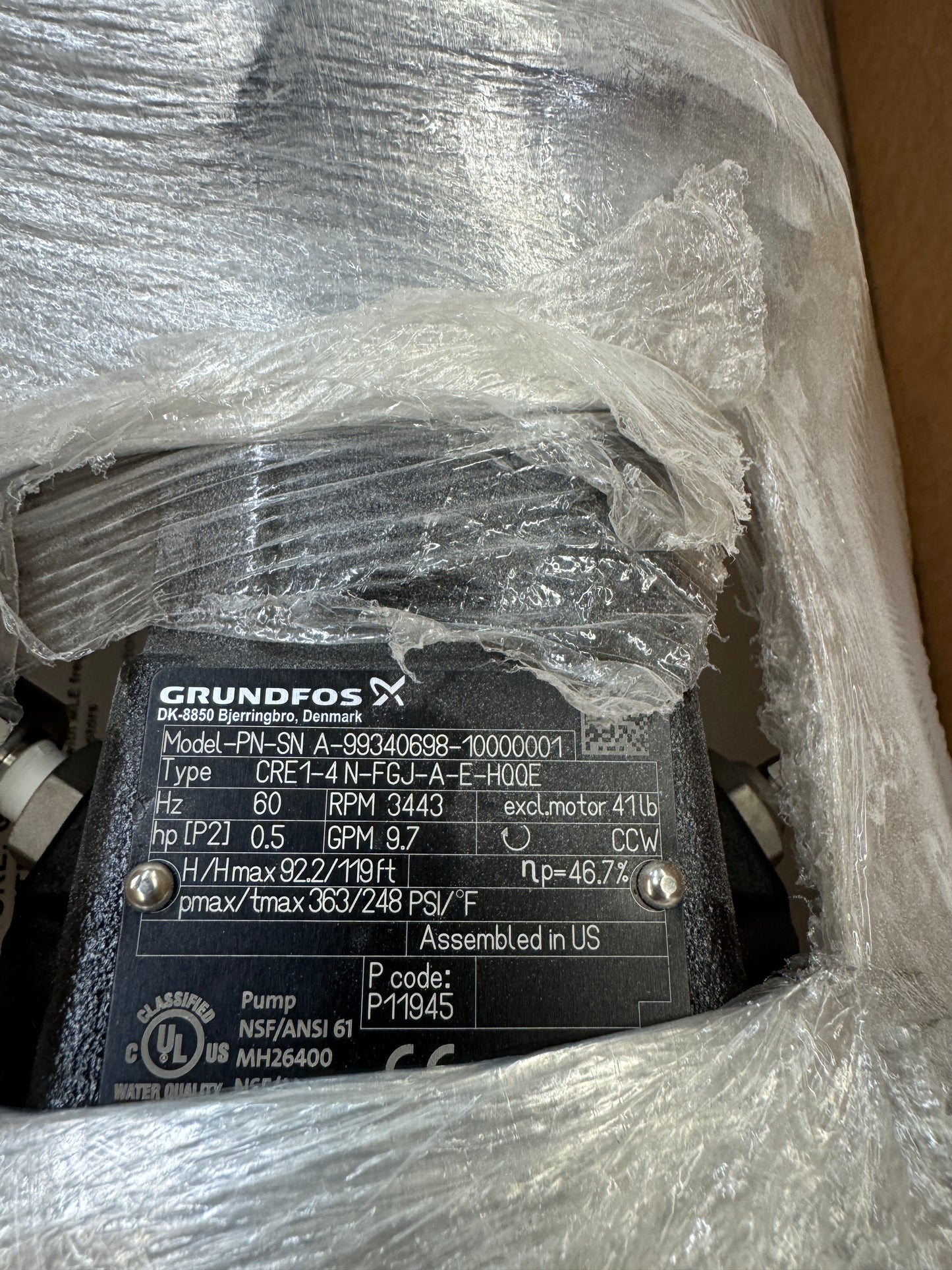 Grundfos CR1-4 N-FGJ-A-E-HQQE Vertical Multistage Centrifugal Pump m00279