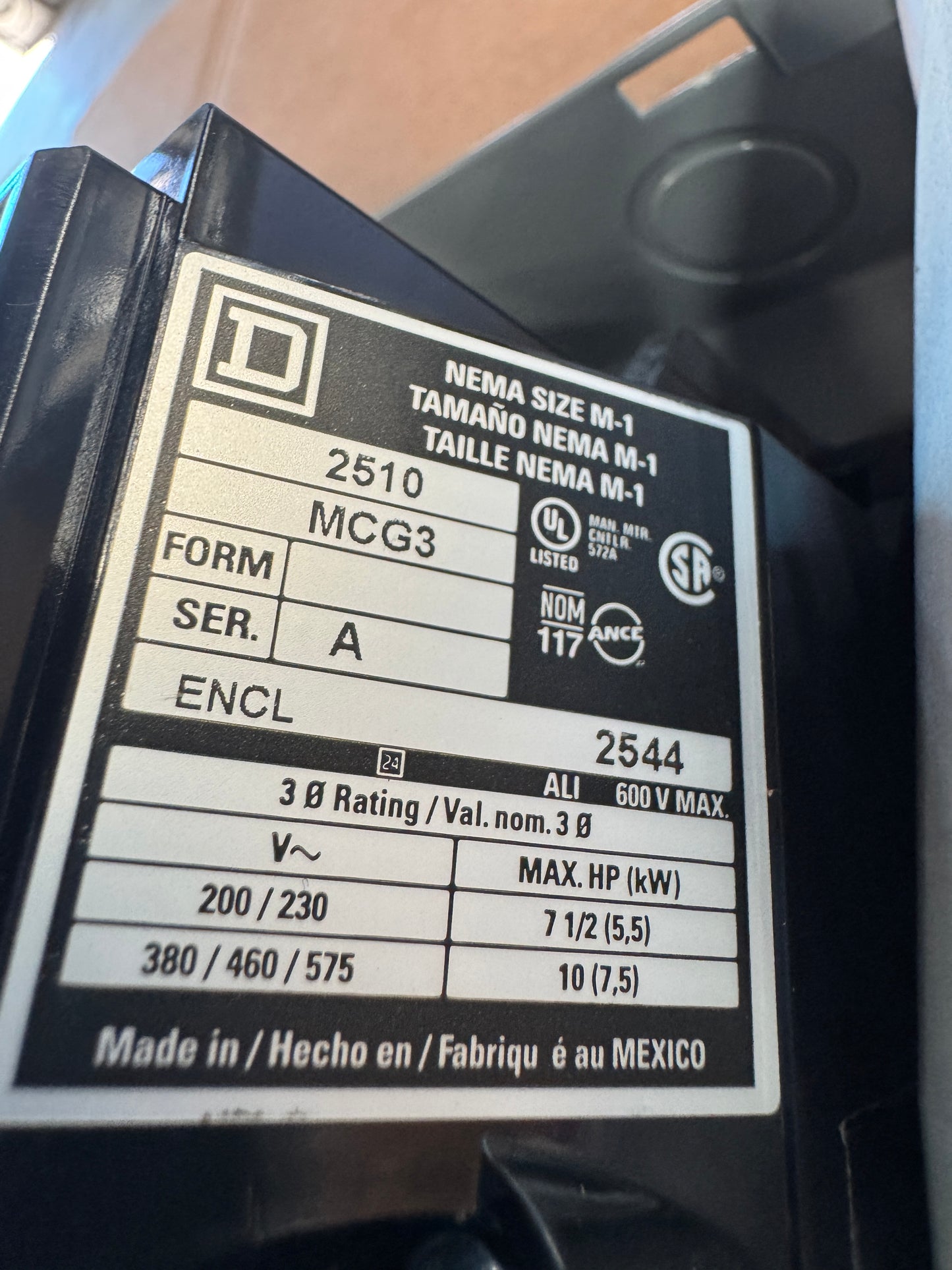 Square D Manual Motor Starter 2510MCG3 600 VAC