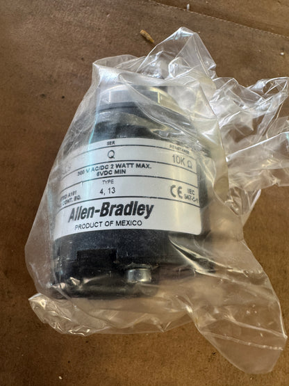 Allen-Bradley Potentiometer 800T-U29 300V AC/DC