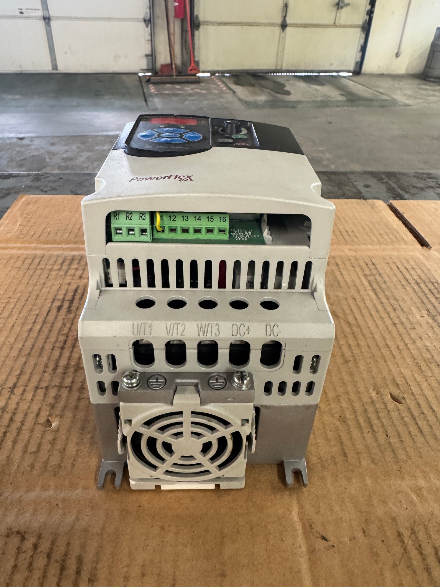 Allen-Bradley AC Drive 22F-D8P7N103 - 5 HP Variable RPM