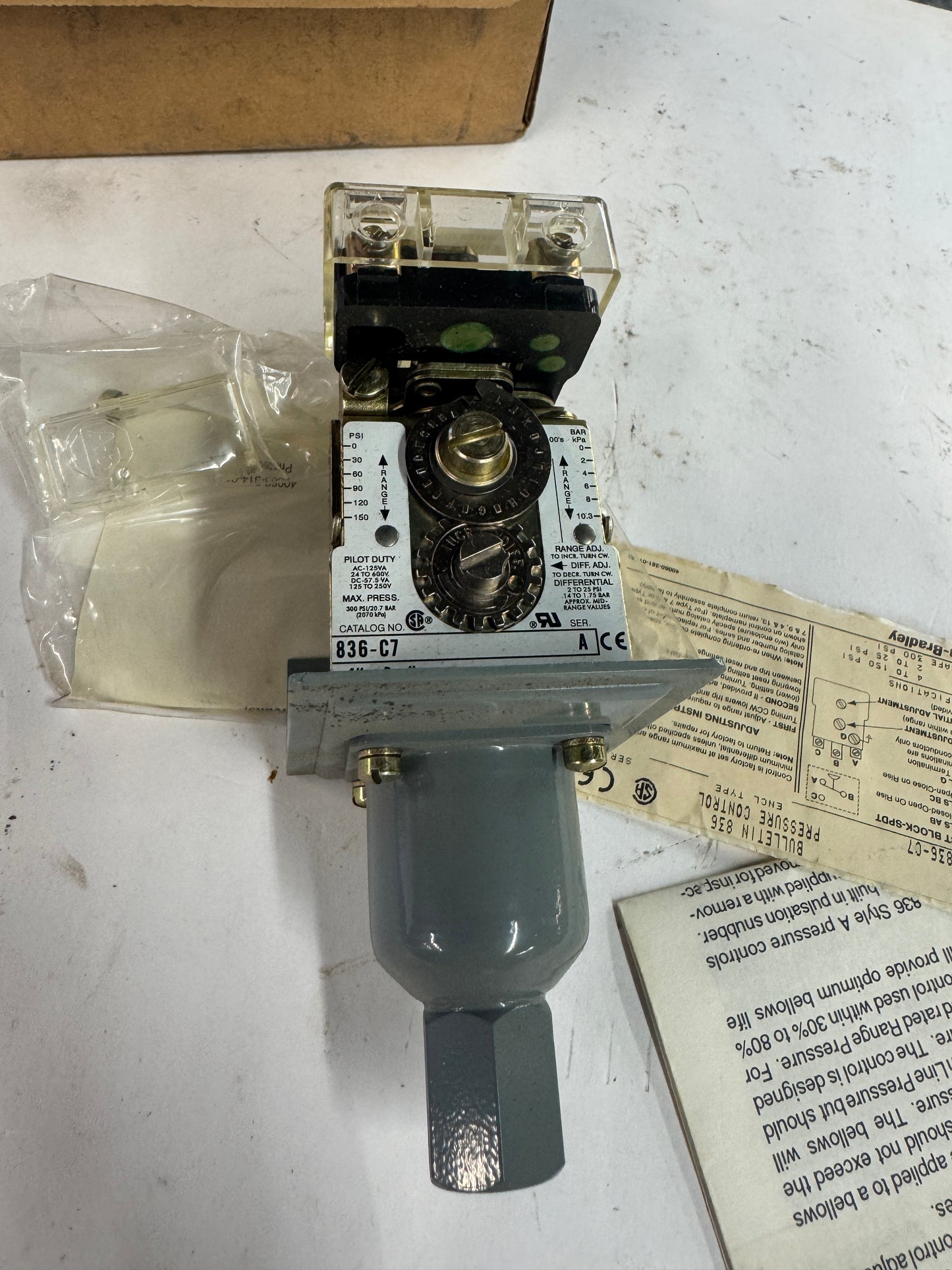 Allen-Bradley Pressure Control Switch 836-C7