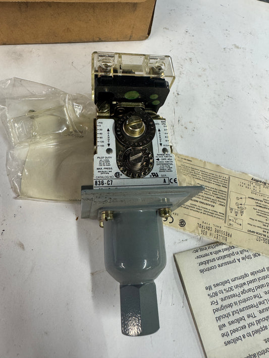 Allen-Bradley Pressure Control Switch 836-C7