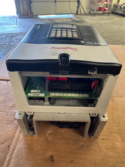 Allen-Bradley 20AD5P0A0AYNNNC0 Variable Frequency Drive 480V AC 3-Phase Untested Surplus 01428