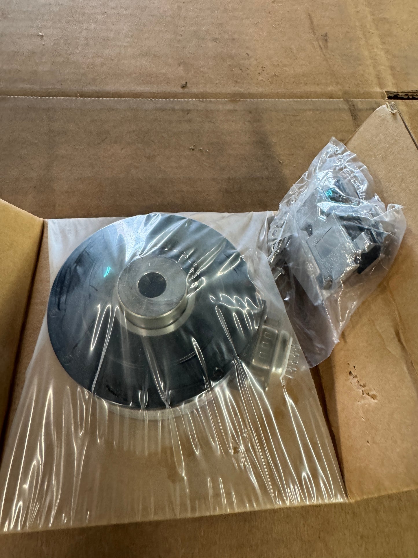 Industrial Encoder Corporation Incremental Hollow Shaft Encoder IH740.AB06R63.01024 4.75 to 30 VDC