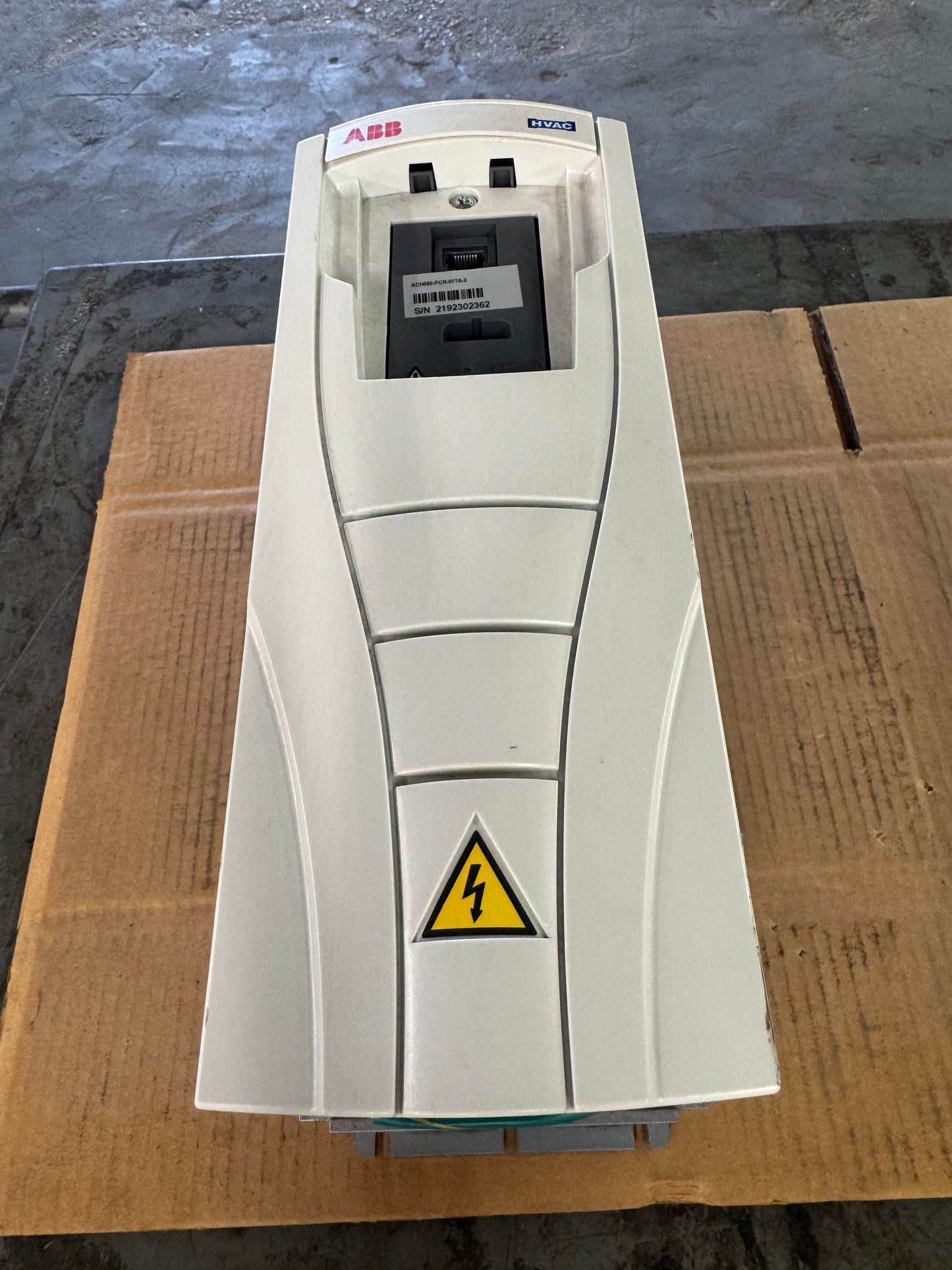 ABB AC Drive ACX550-U0-017A-2+P901 - 4 kW Variable RPM