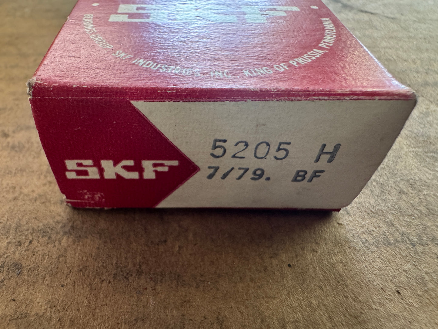 SKF Double Row Angular Contact Ball Bearing 5205H 25 x 52 x 20.6 mm