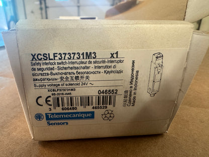 Telemecanique XCSLF373731M3 Safety Interlock Switch 24V AC/DC Open Box Unused