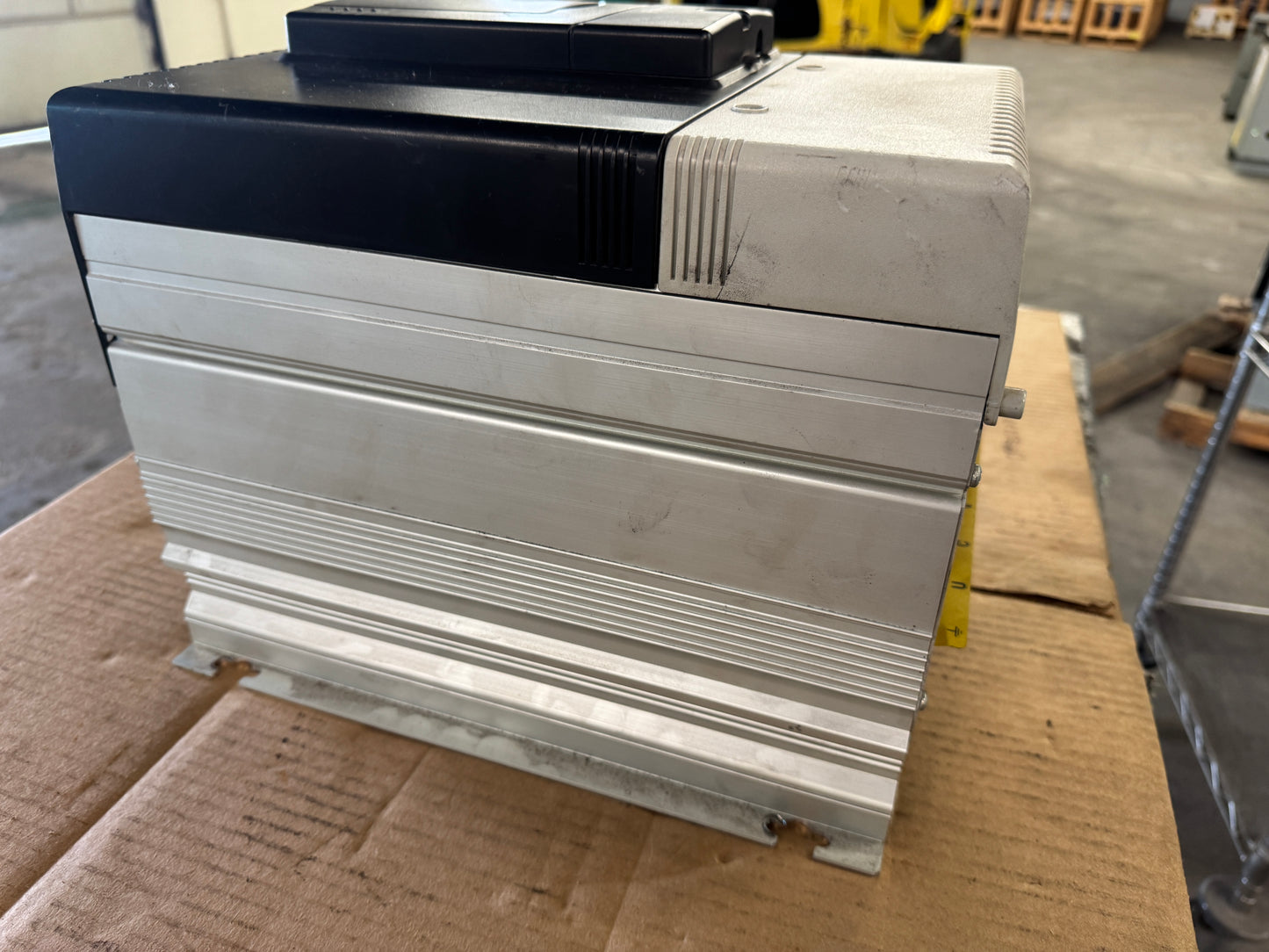 Allen-Bradley 20P41AD027RA0NNN DC Drive 460V AC Input 01580