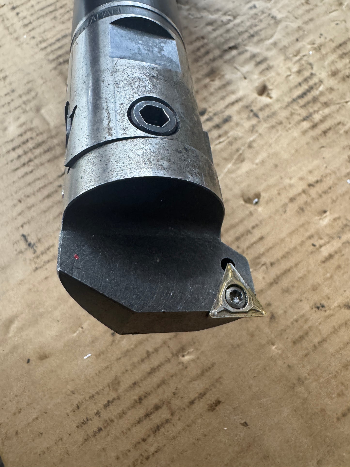 Tecnara Offset Boring Head 150-340-6 / ABH-40 | CAT50 | 1.654 In. to 2.165 In. Boring Range | Orientation: Axial