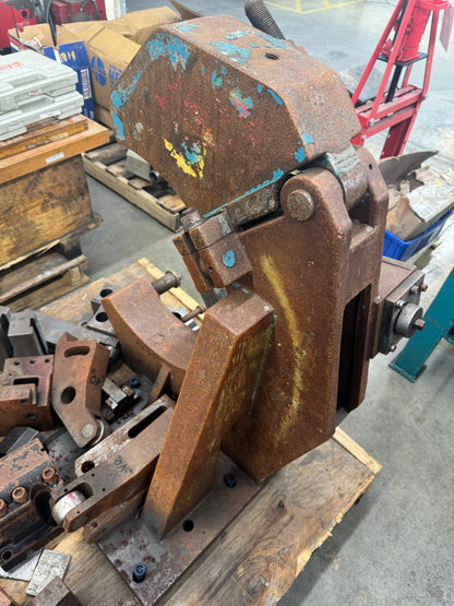 Lathe Steady Rest with Tooling Lot