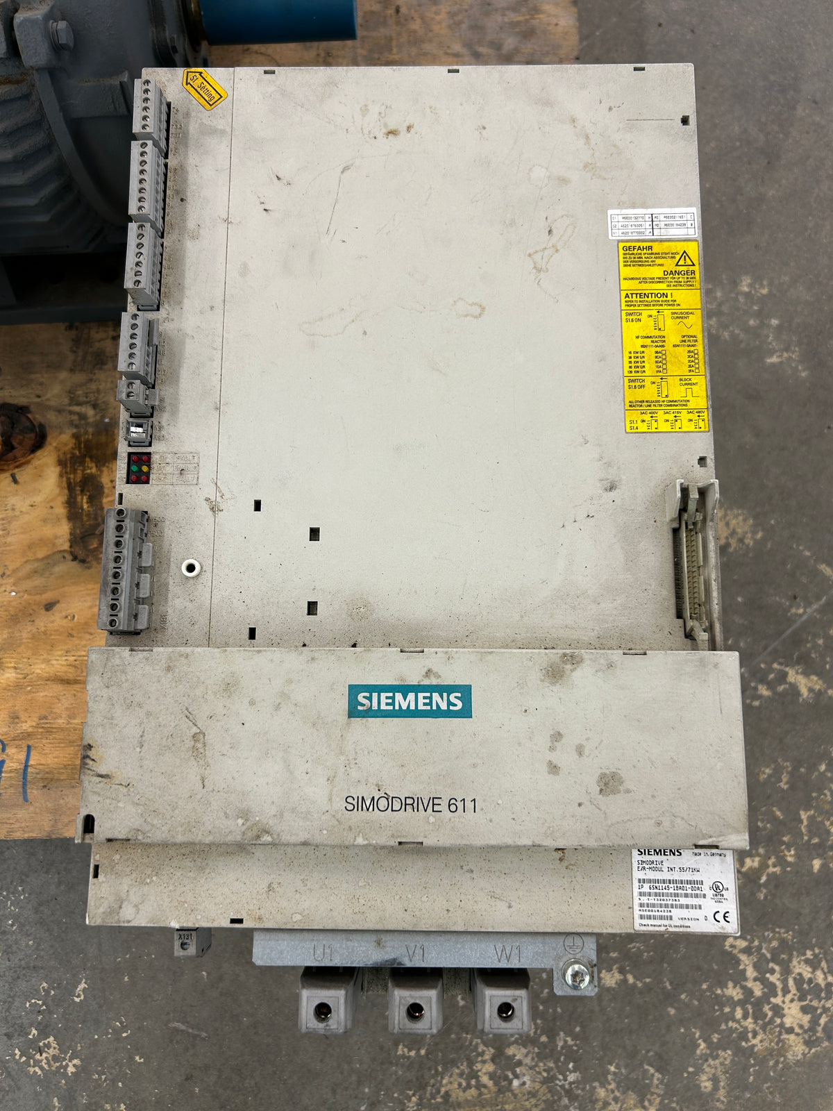 Siemens Infeed Regenerative Feedback Module 6SN1145-1BA01-0DA1 – MRO ...