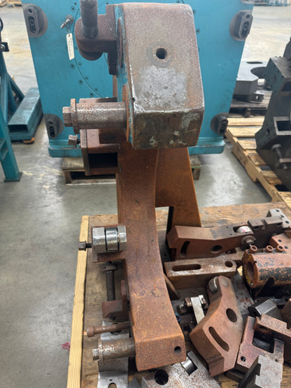 Lathe Steady Rest with Tooling Lot