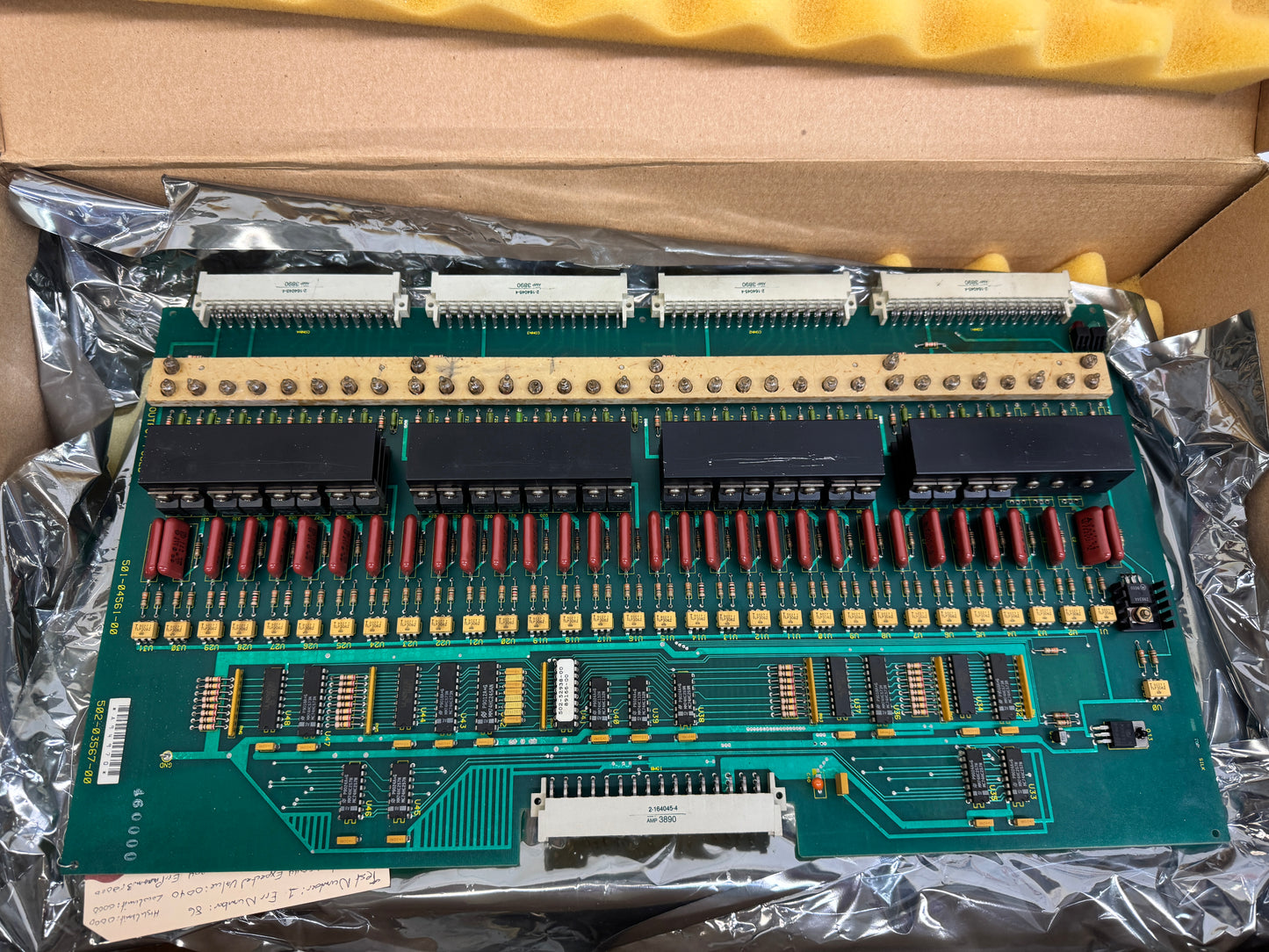 Giddings & Lewis 32 Output Board 501-04561-00