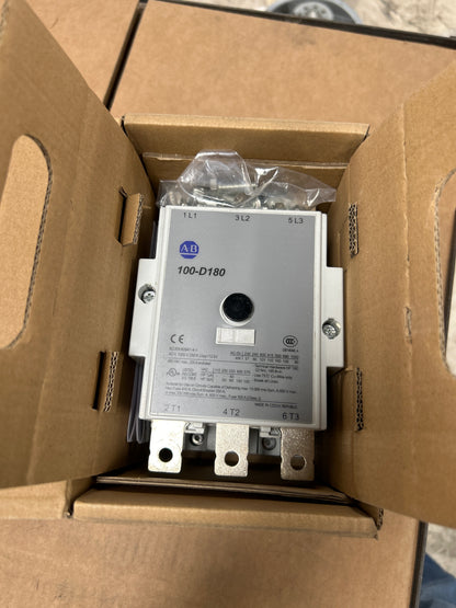 Allen-Bradley IEC Contactor 100-D180D11 110/120V AC