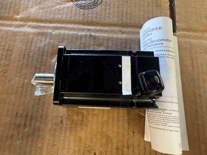 Yaskawa AC Servo Motor SGMJV-04A3M61 - 1 HP 3000 RPM