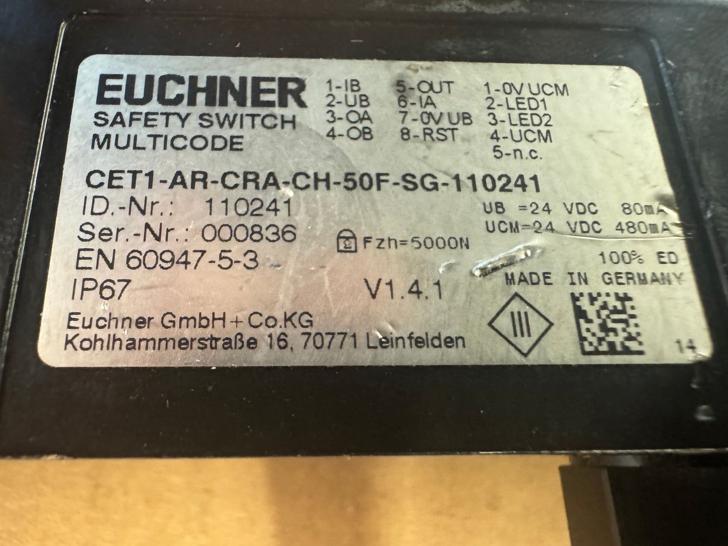 Euchner CET1-AR-CRA-CH-50F-SG-110241 Safety Switch 24 VDC Open Box Unused