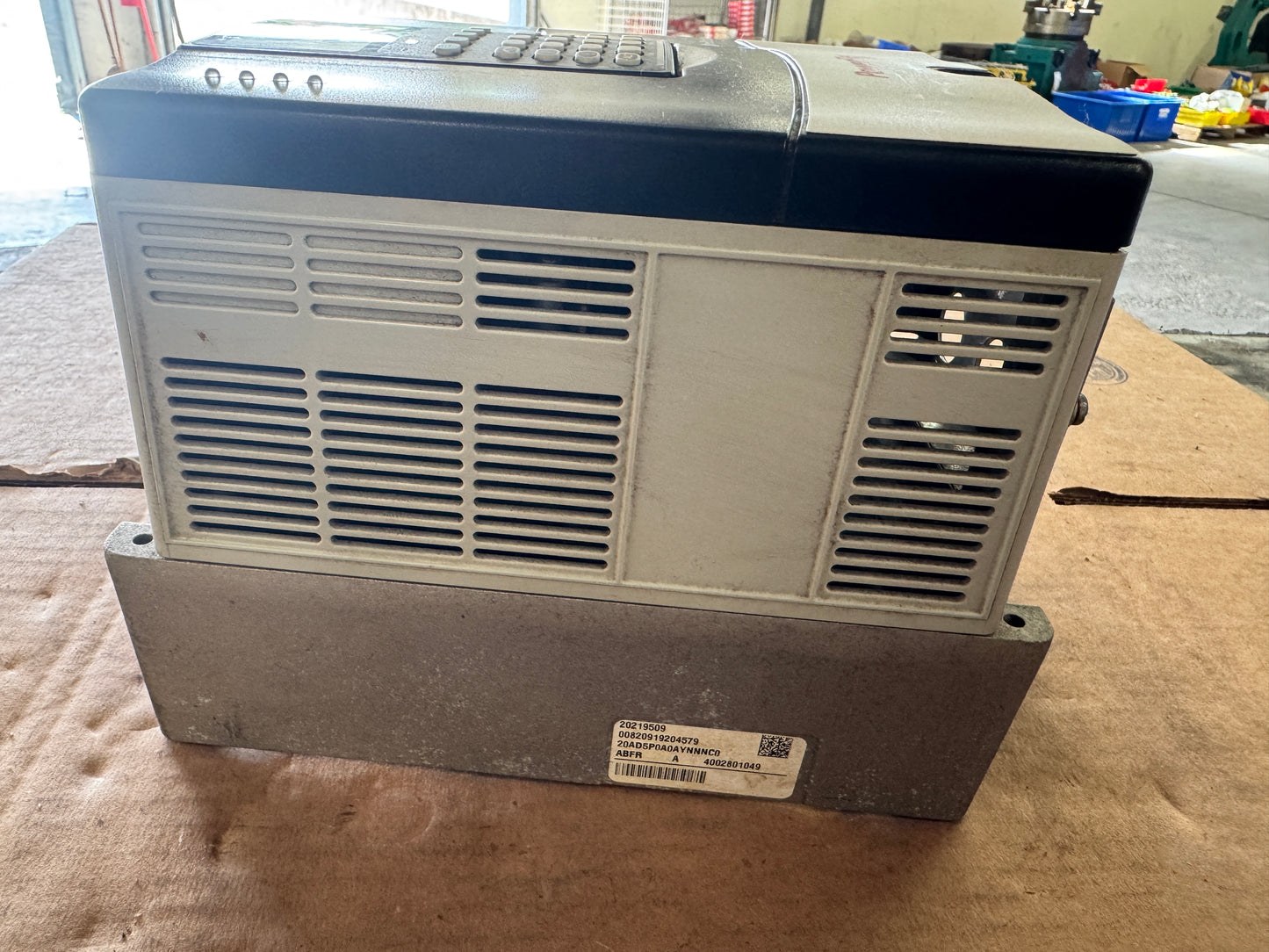 Allen-Bradley 20AD5P0A0AYNNNC0 Variable Frequency Drive 480V AC 3-Phase Untested Surplus 01426