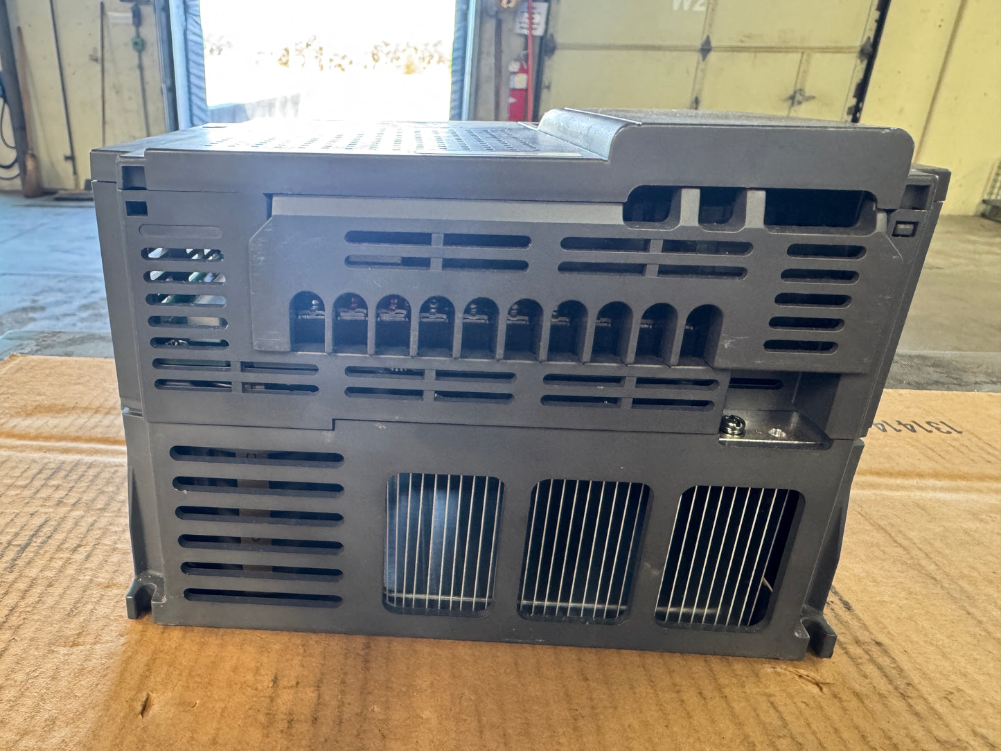 Mitsubishi VFD Inverter Drive FR-D740-160-NA - 10 HP Variable RPM