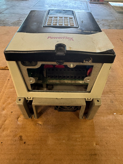 Allen-Bradley 20AD5P0A3AYNNNC0 Variable Frequency Drive 480V AC 3-Phase Untested Surplus 01435