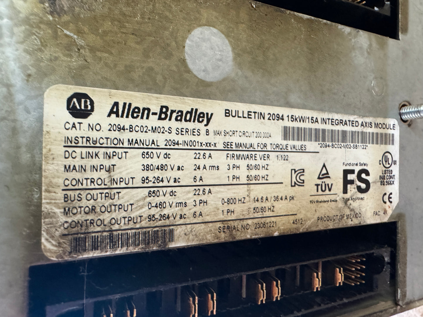 Allen-Bradley 2094-BC02-M02-S Servo Drive 380/480V AC