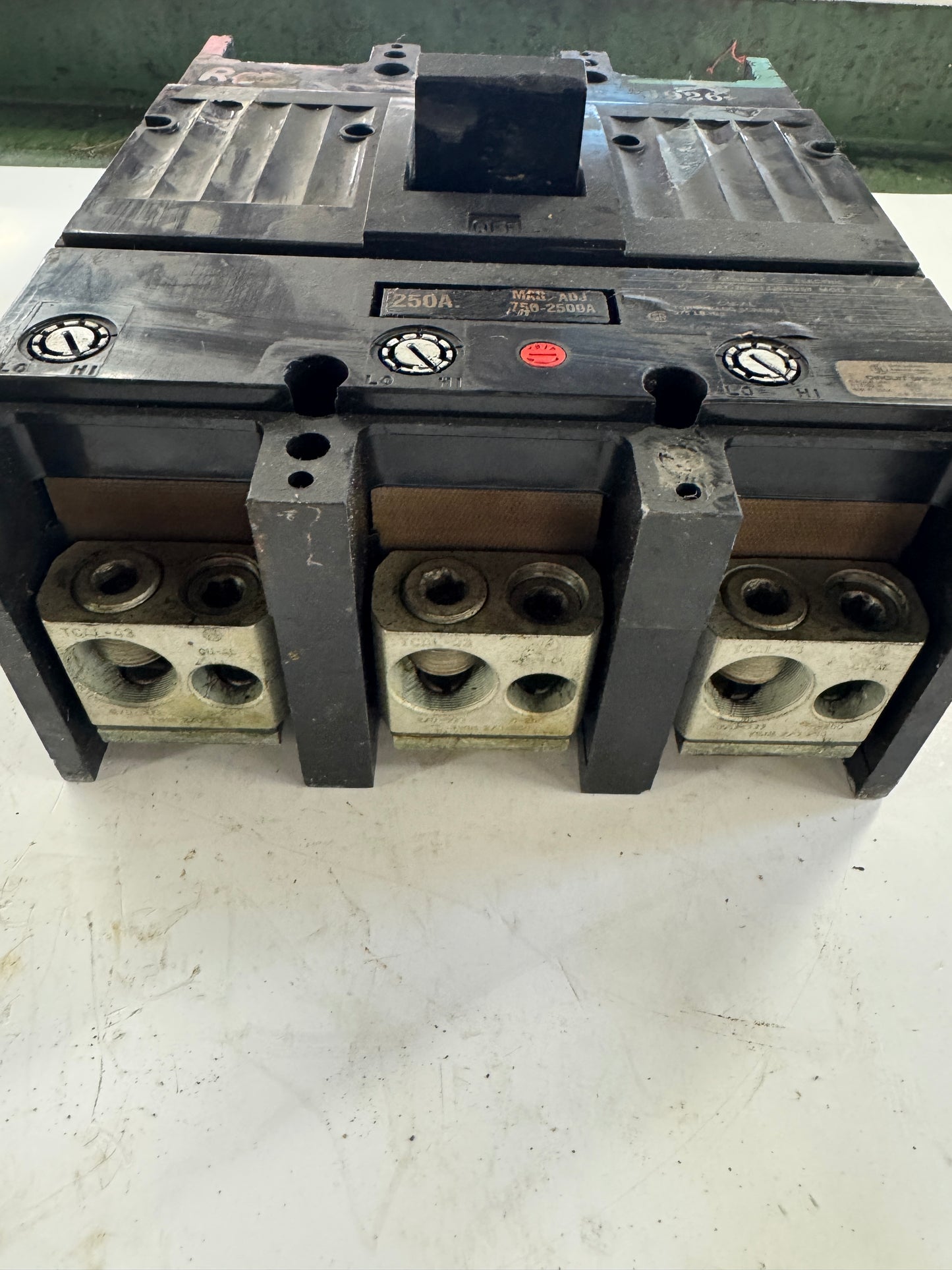 General Electric Circuit Breaker TJJ436250 600V AC