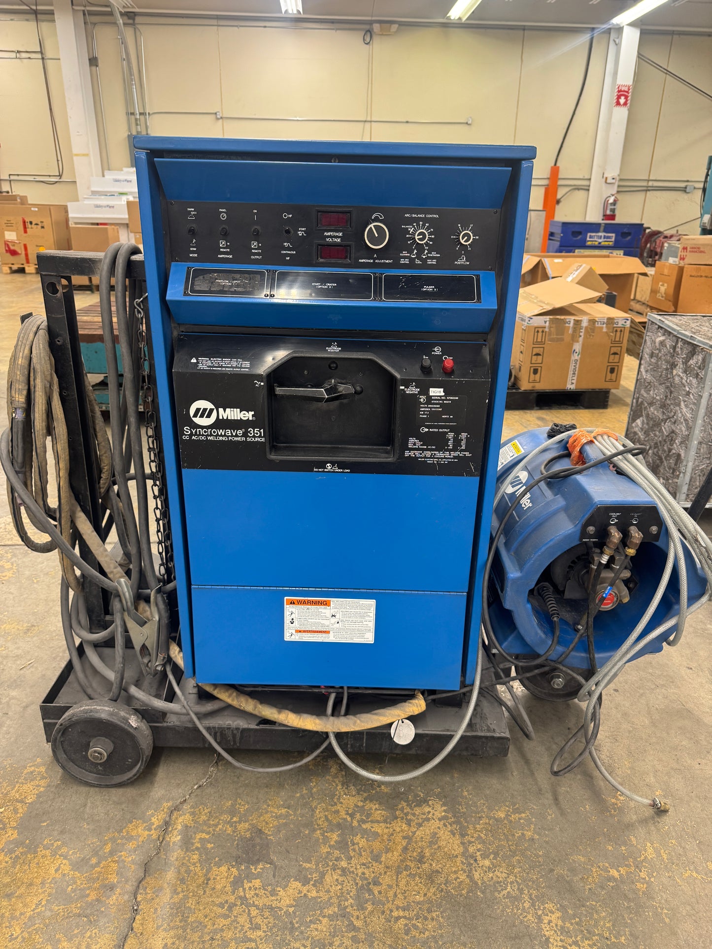 Miller TIG Welder Syncrowave 351 350 Amp 200/230/460V 1 Phase