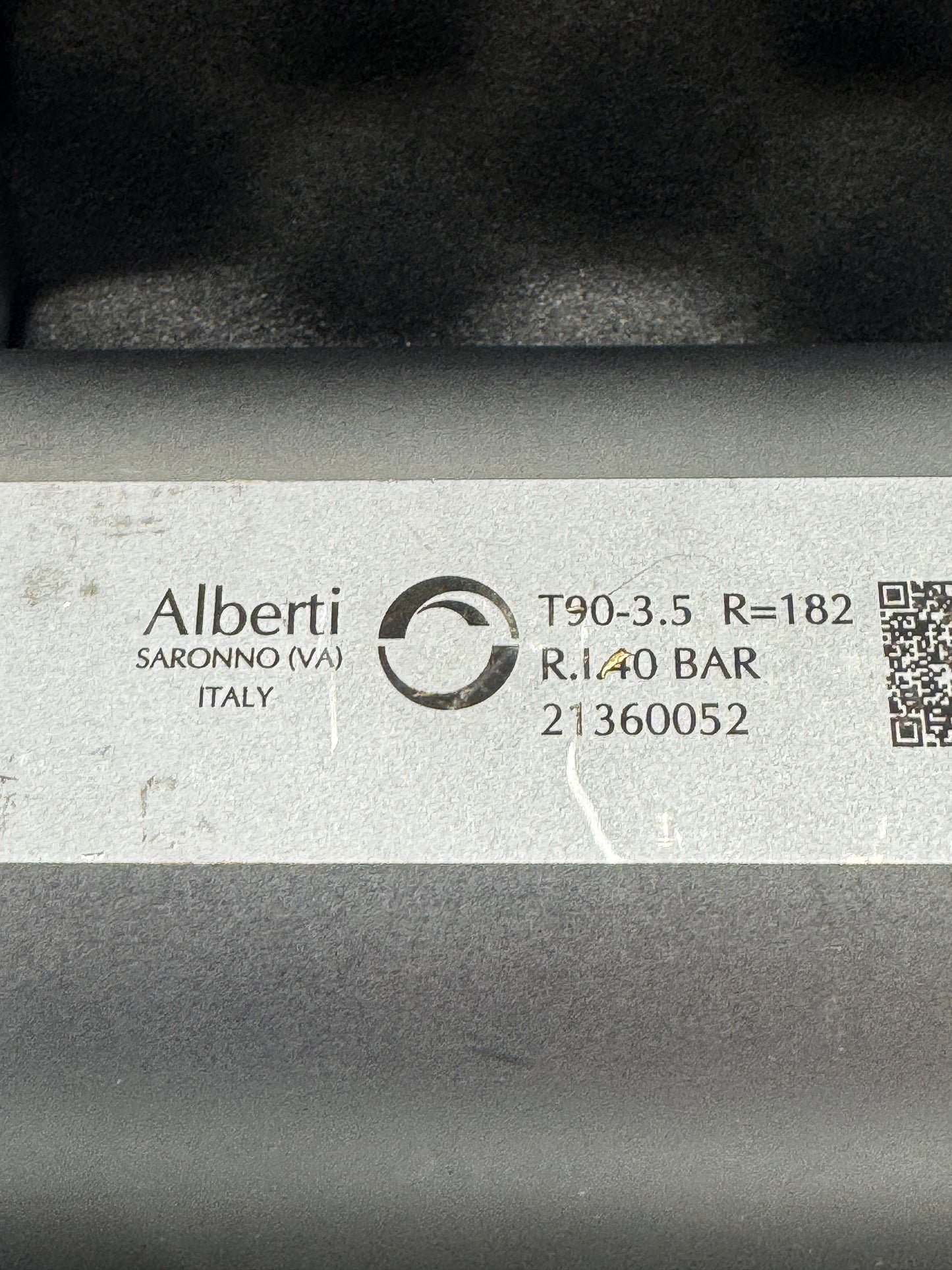 Alberti Right Angle Head T90-3.5 | CAT50 | ER32 Output, 40 Bar Coolant | Orientation: Radial | Coolant Through