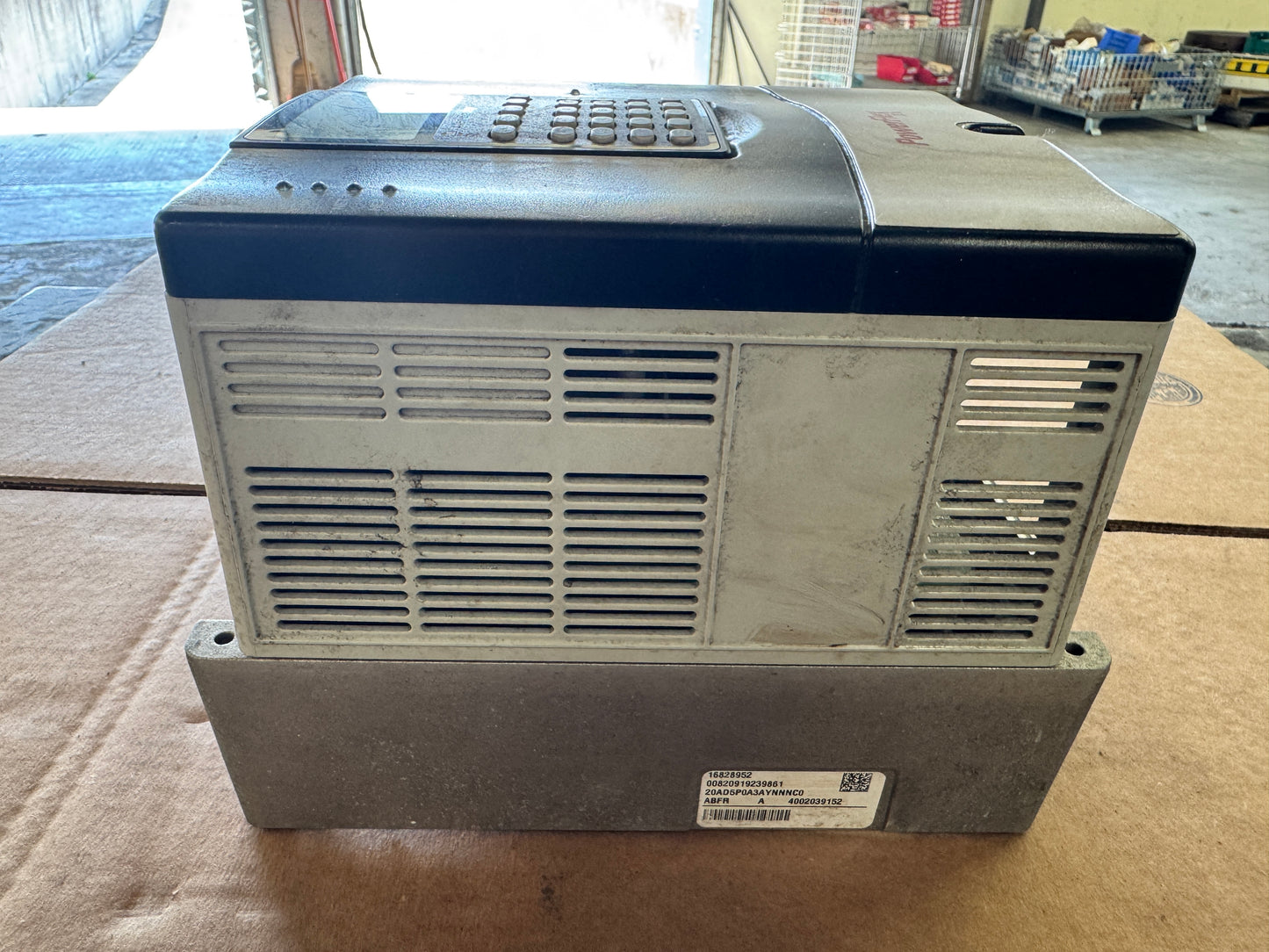 Allen-Bradley 20AD5P0A3AYNNNC0 Series A VFD 480V Untested Surplus