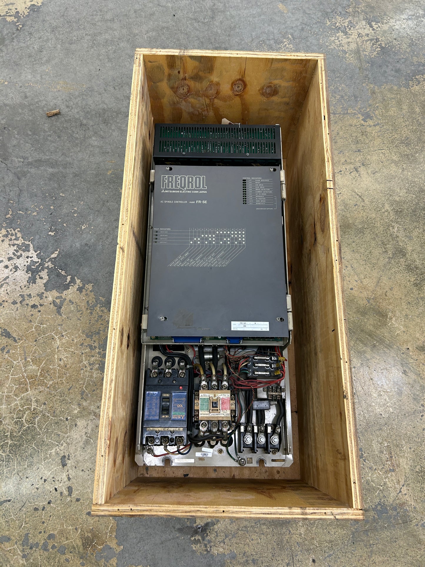 Mitsubishi Electric FREQROL FR-SE-2-26K AC Spindle Controller