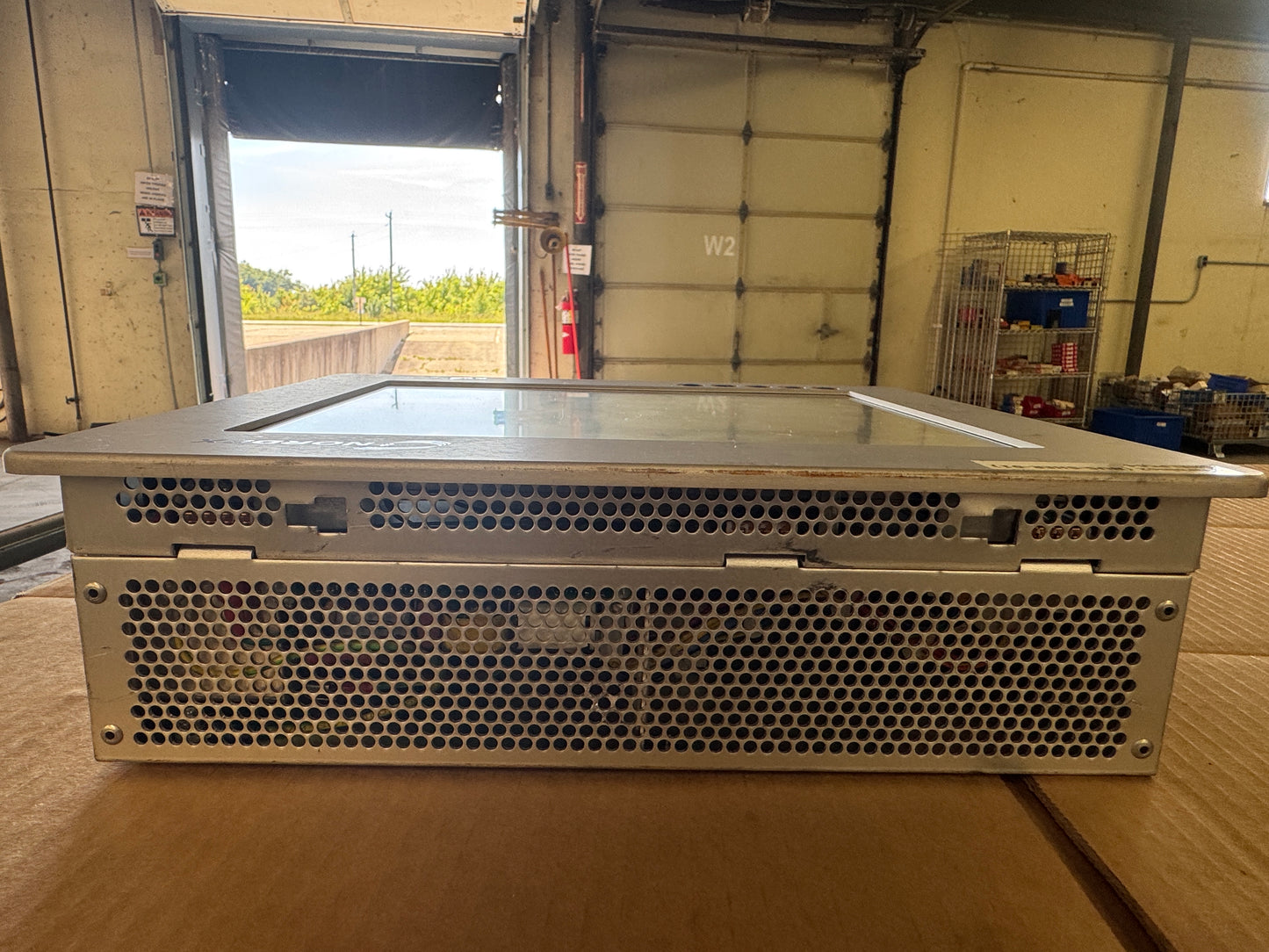 Phoenix Contact 2913111-01 Panel PC 100-240V AC Untested Surplus