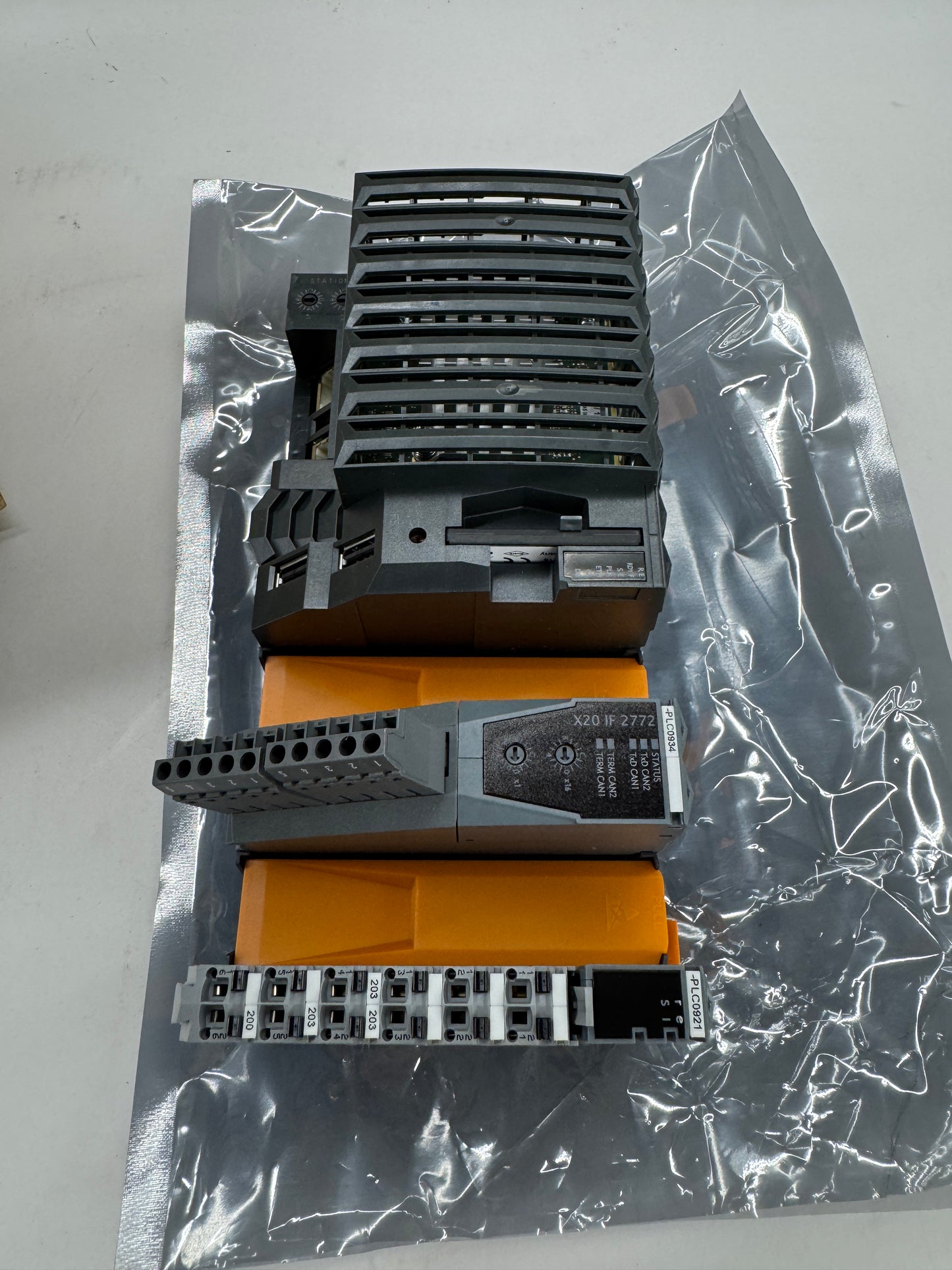 B&R Automation PLC CPU Module System Lot X20CP1585 24 VDC