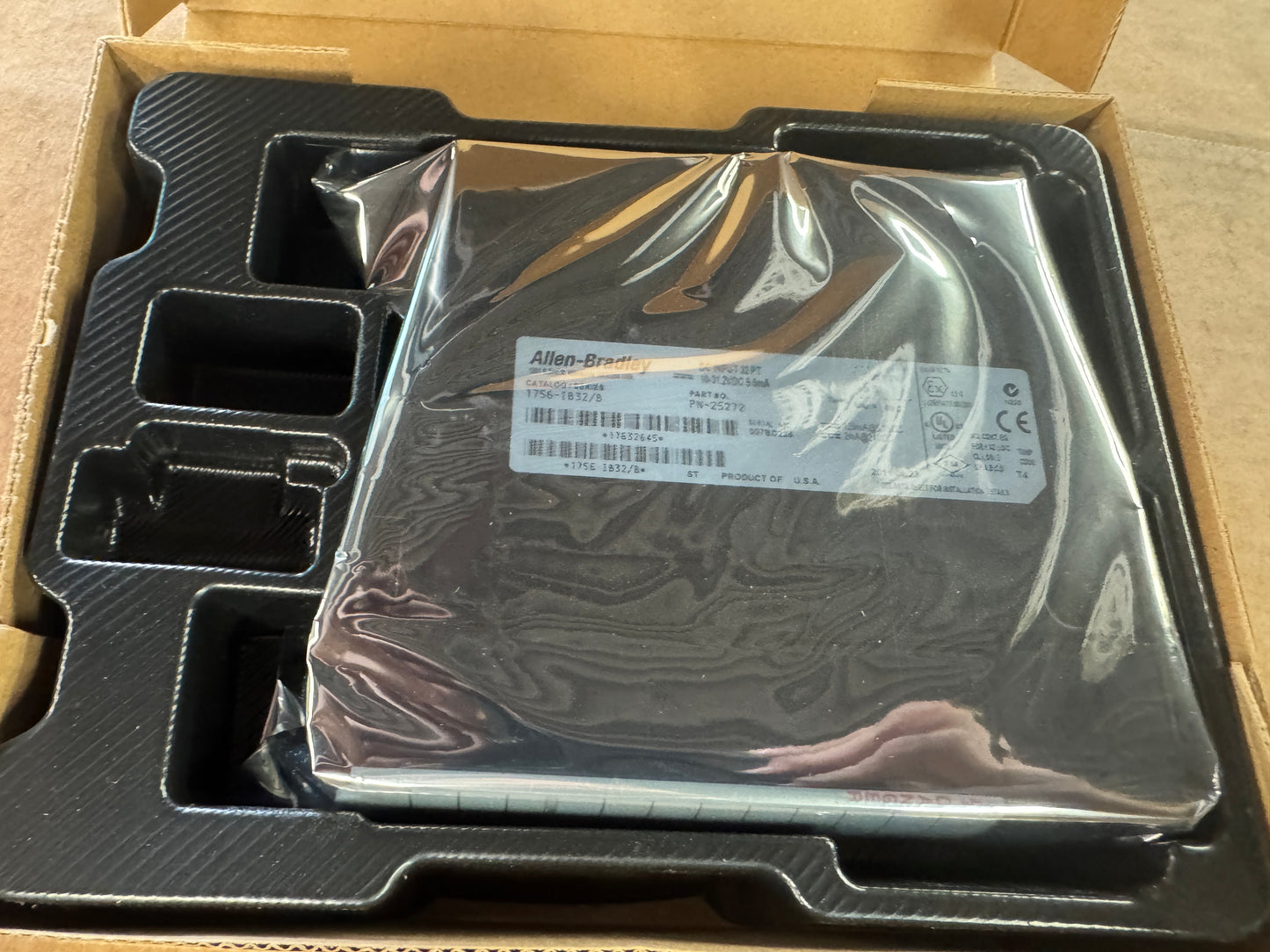 Allen-Bradley ControlLogix Digital DC Input Module 1756-IB32/B 10 to 31 VDC