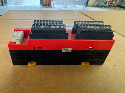 Allen-Bradley 1791DS-IB8XOB8 Guard I/O Safety Module 24 VDC