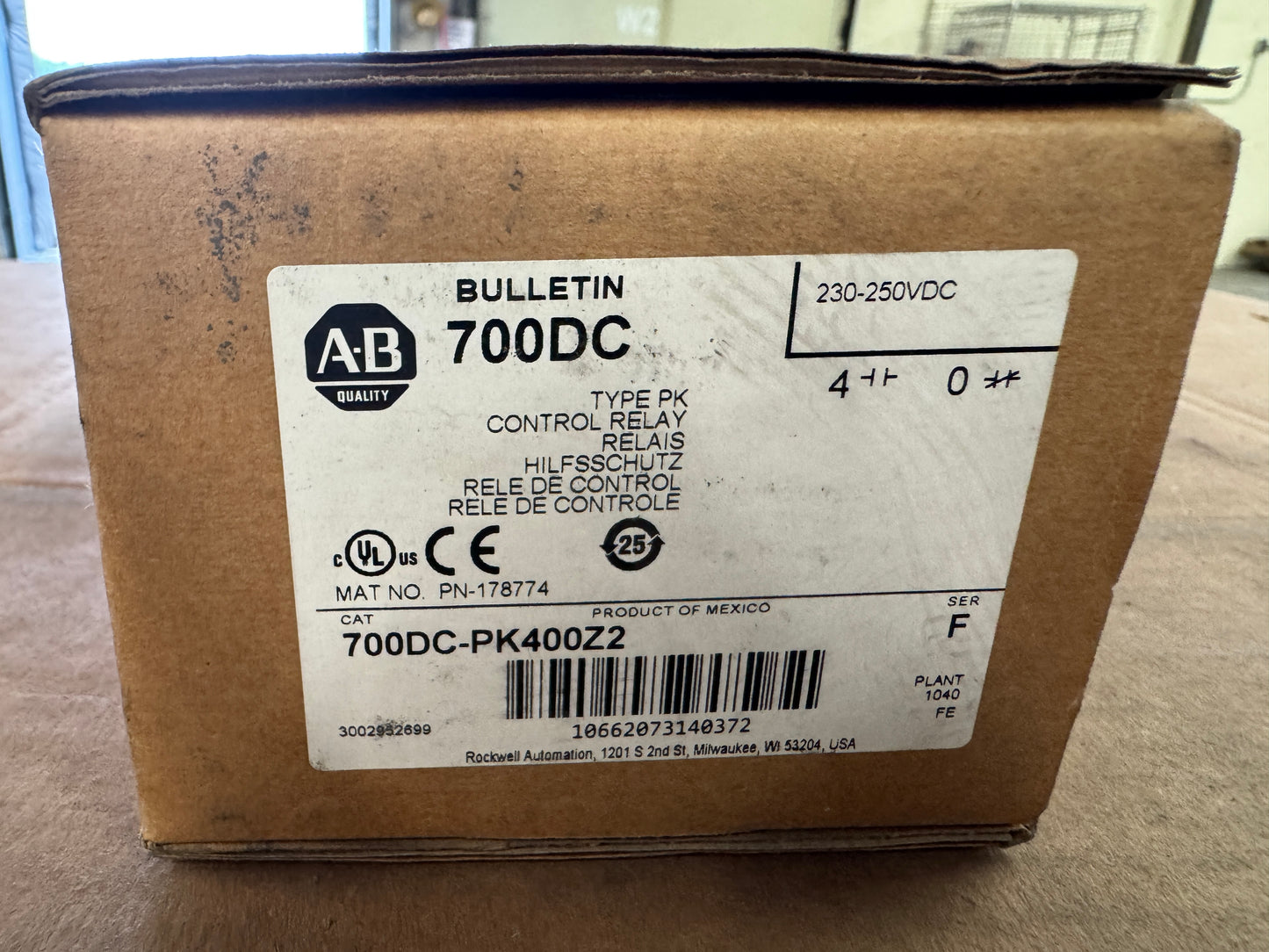 Allen-Bradley DC Control Relay 700DC-PK400Z2 230 250V DC Coil