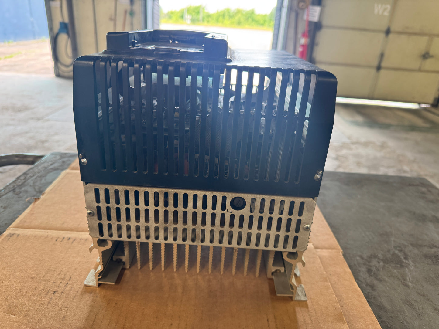 Allen-Bradley 20P41AD027RA0NNN DC Drive 460V AC Input 01562