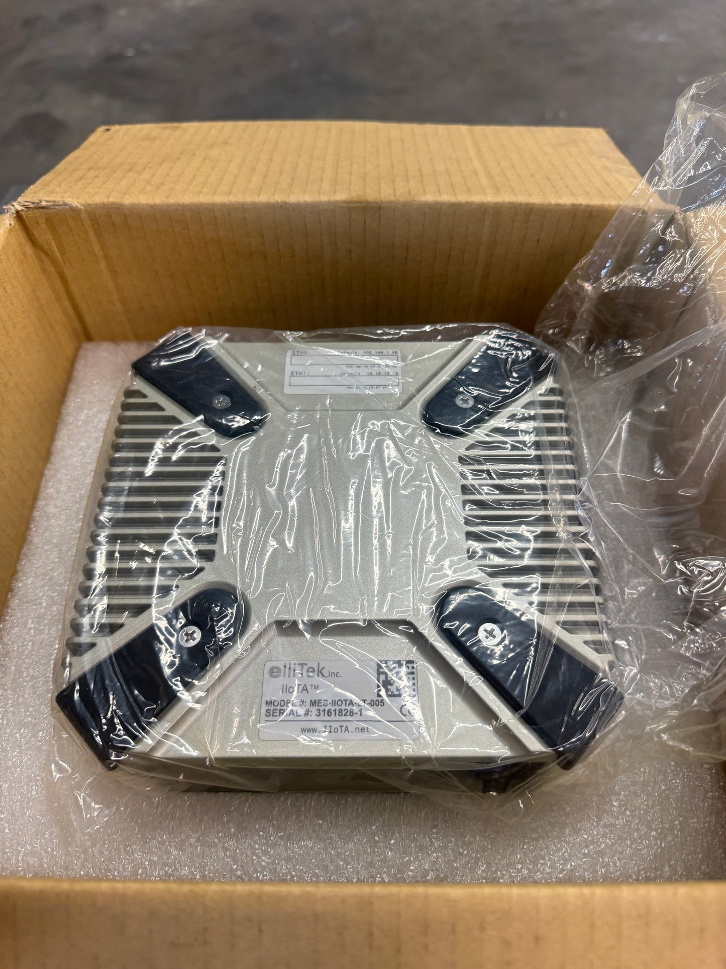 elliTek MES-IIOTA-LT-005 IIoTA MES Gateway Appliance Open Box Unused