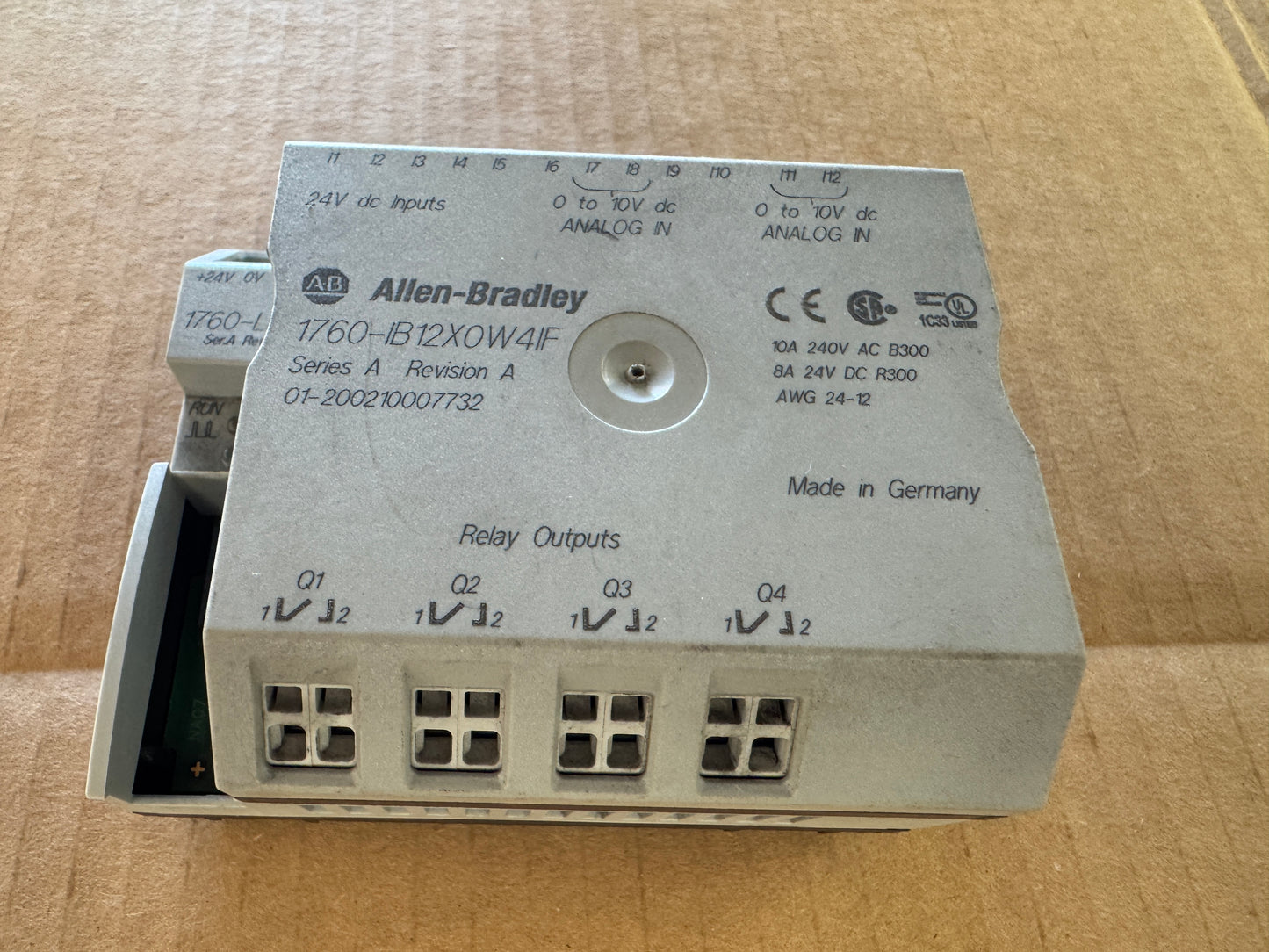 Allen-Bradley 1760-IB12XOW4IF Pico GFX I/O Module 24V DC