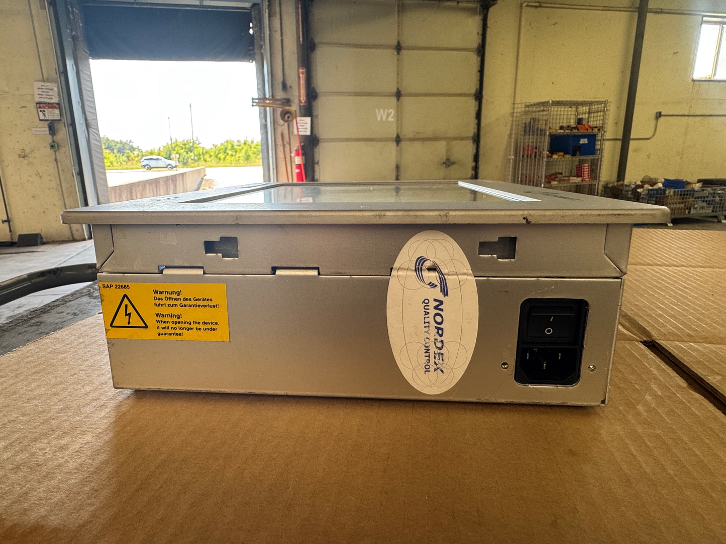 Phoenix Contact 2913111-01 Panel PC 100-240V AC Untested Surplus