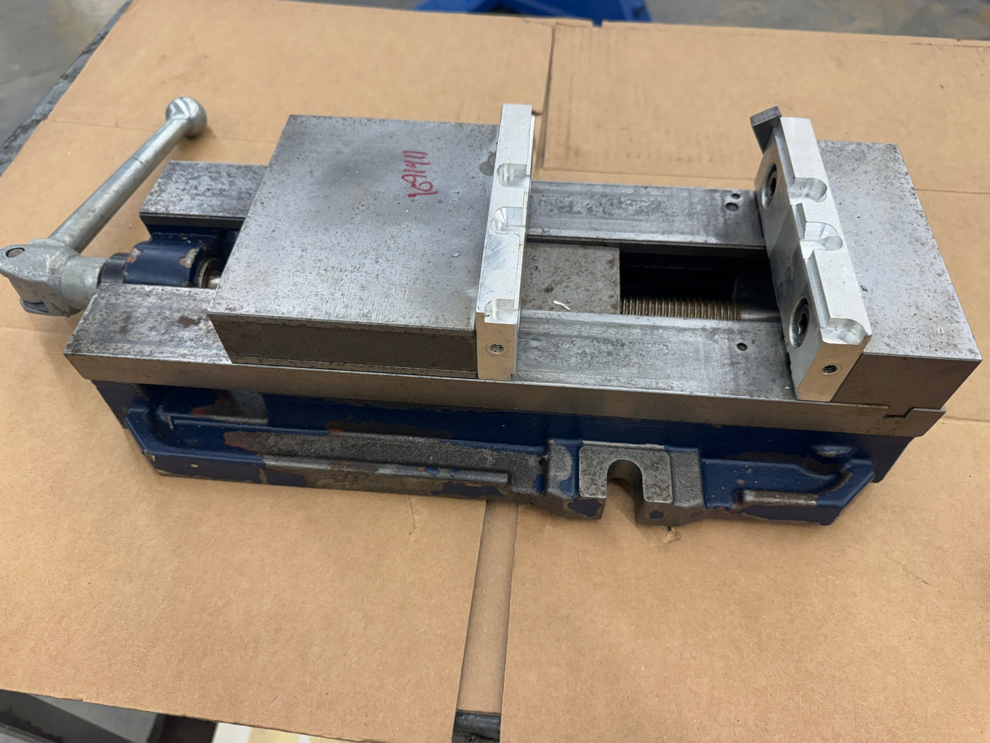 TE-CO Mfg Machine Vise PWS-6900 | 6 In. Jaw Width, 9 In. Jaw Opening m00840